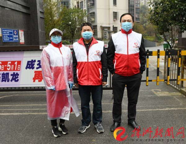 株洲市交通事务中心驻南湖塘社区工作队“四强四创”助力“双胜利”