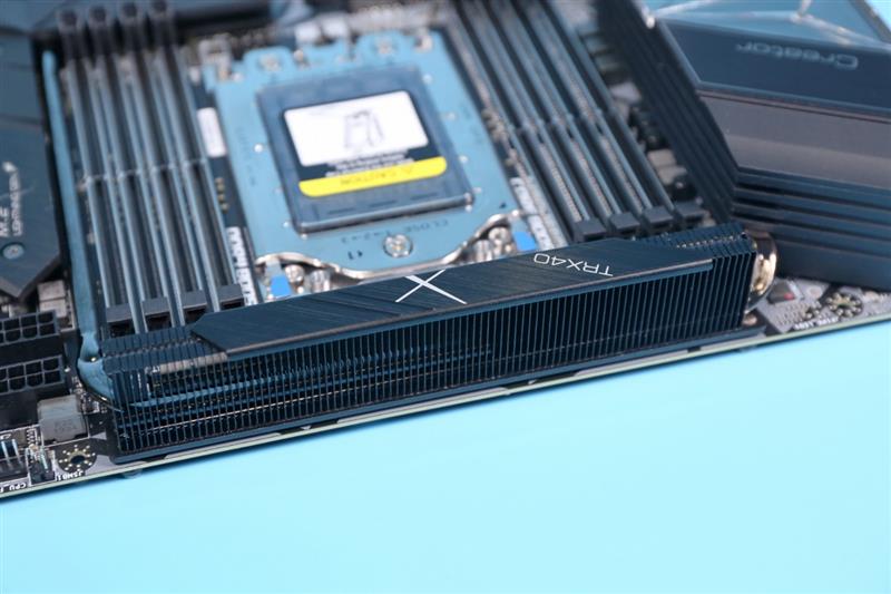 amd锐龙threadripper处理器,amdthreadripper3990x