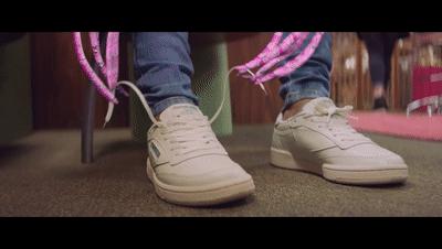 cardib亚裔美甲师,cardib的美甲师