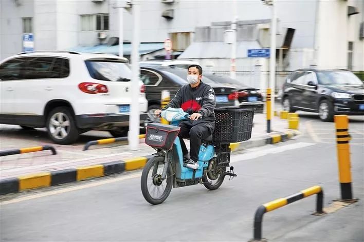 深圳招聘月薪1万,深圳平均招聘月薪10285元