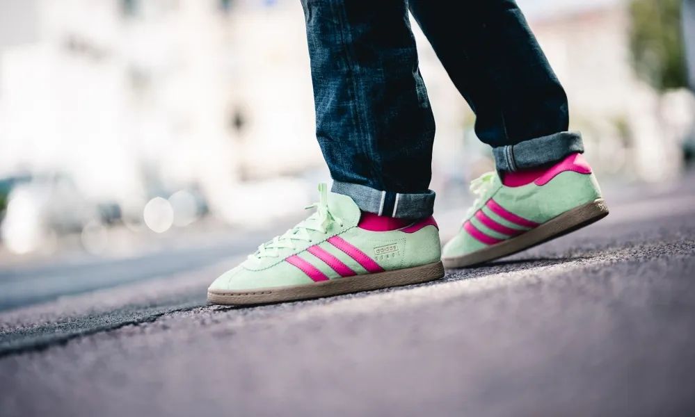 我小心翼翼地藏起这双“钻石鞋款”丨《每周冷门球鞋大赏》