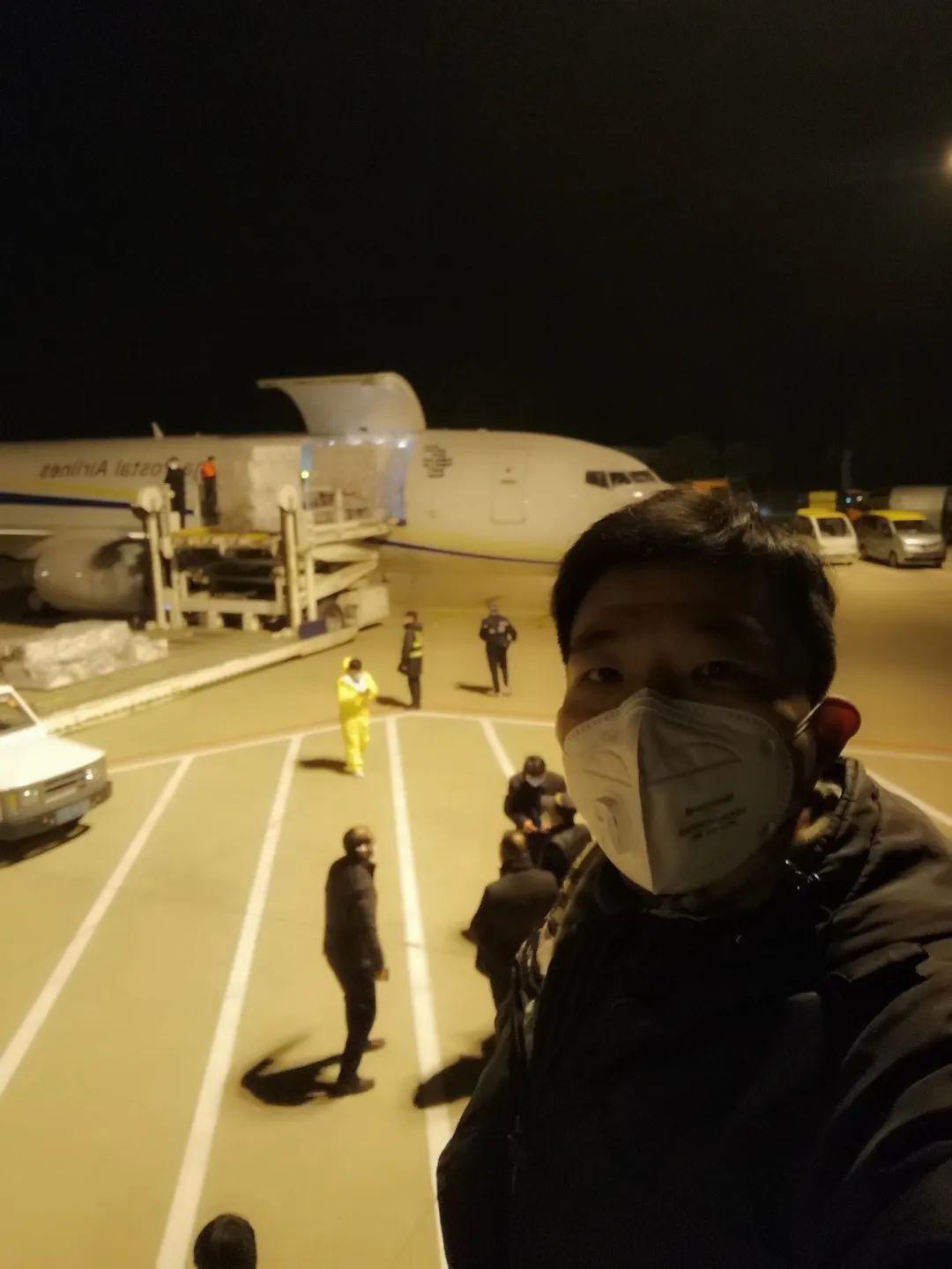 一个武汉人和他们扛起的亿元物资:这里没有旁观者