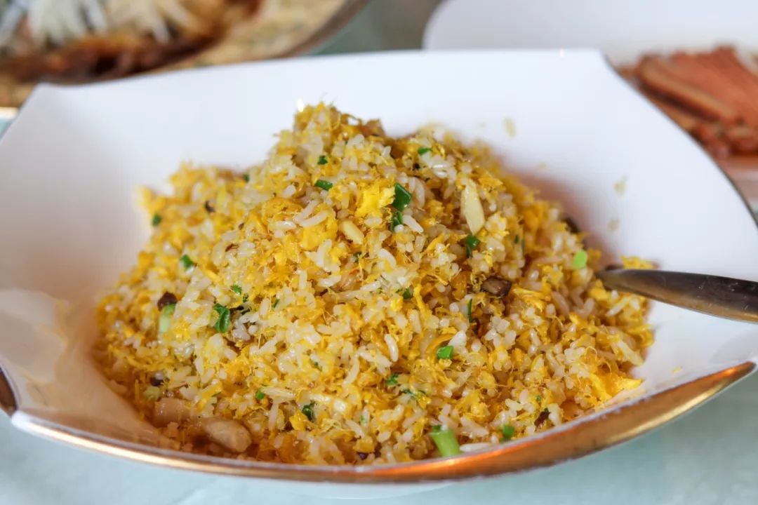 背后的心酸和努力你是看不到的,去香格里拉的忠告