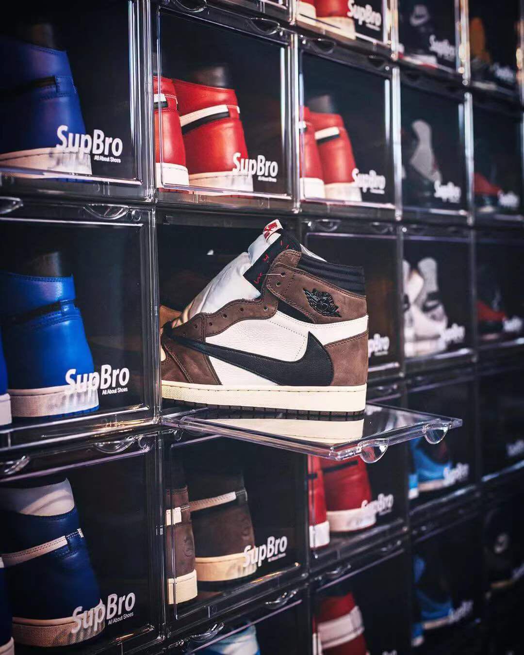 当弟弟们还在排队抢鞋的时候，*靠我**着这些千元鞋盒甩他们十年