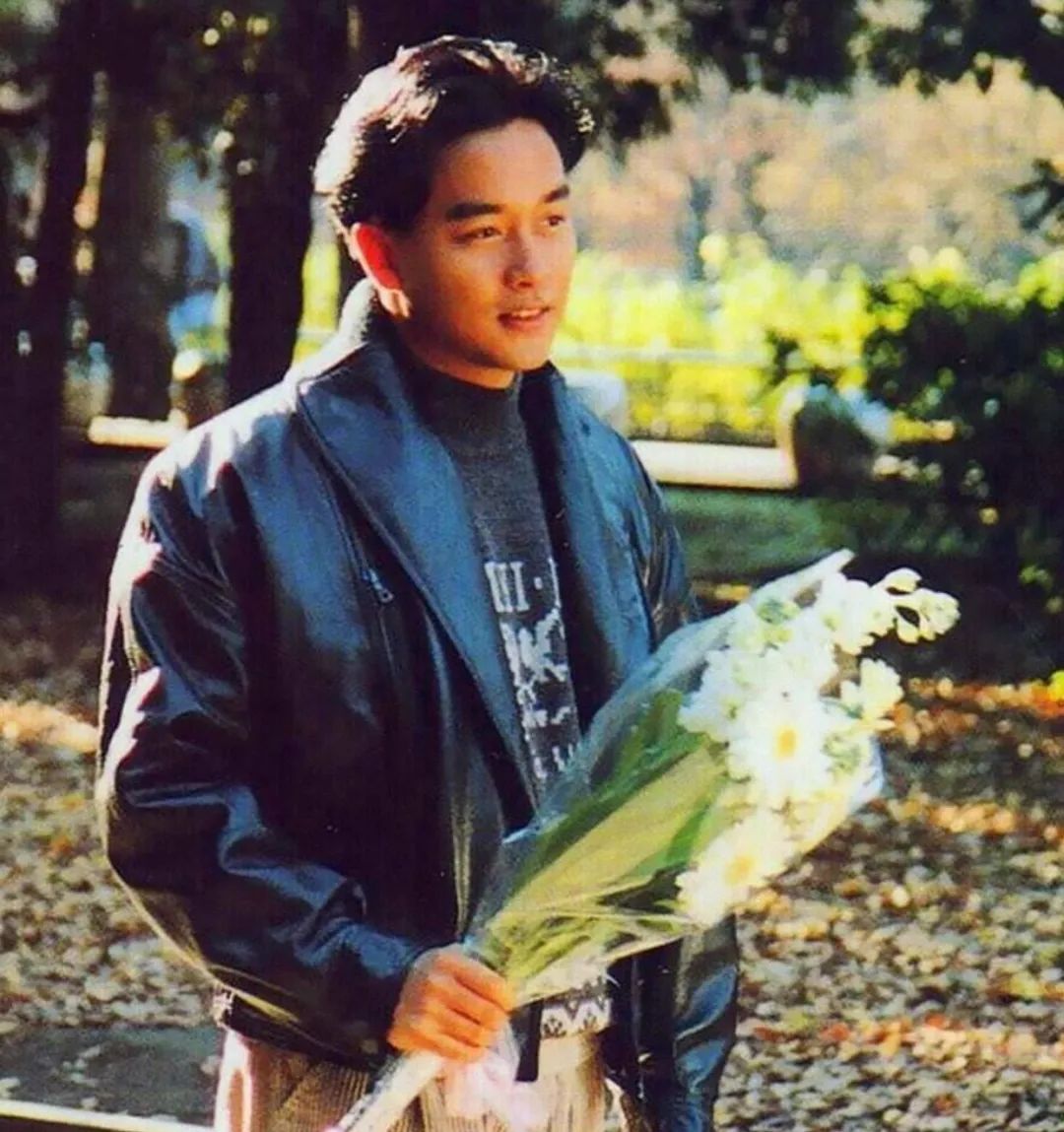 绝代风华的“哥哥”，他的衣品更应被记住