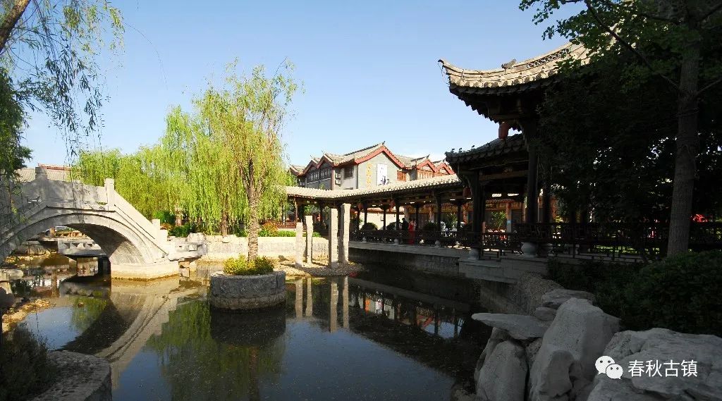 春暖花开古镇一游,春秋古镇景区