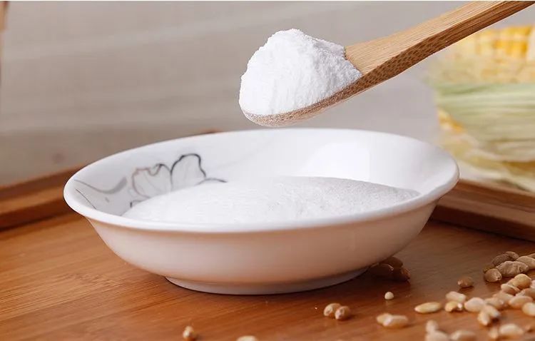 再也不怕衣服起皱了,发黄t恤清洗小窍门