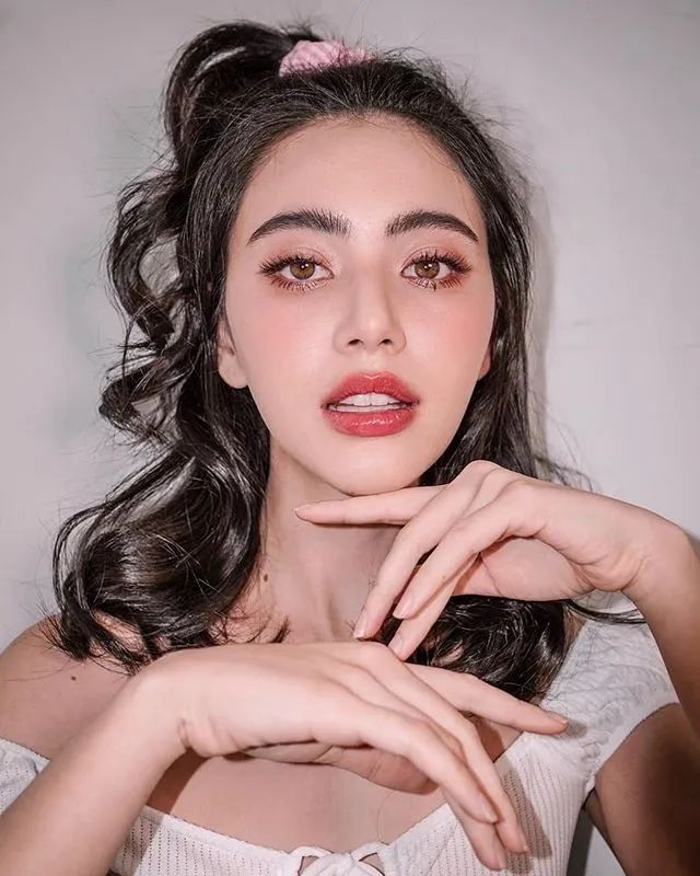 不用整容也能变漂亮的方法,五官变美的方法女生必看