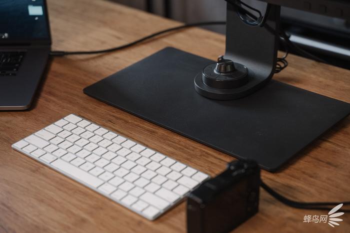 明基sw270c专业摄影显示器价格,明基SW270C专业调色显示器