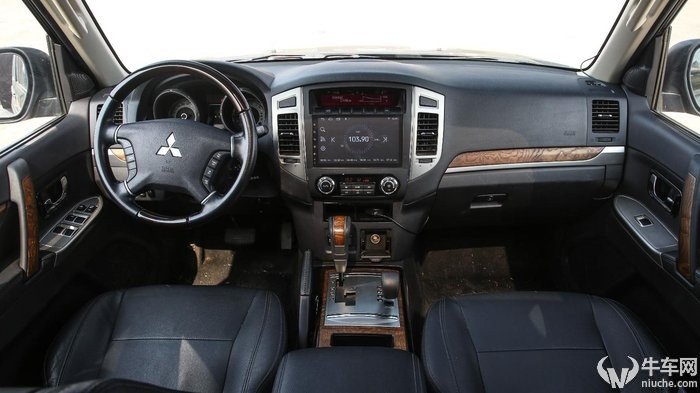 三菱帕杰罗进口第五代试驾,三菱帕杰罗极限测试