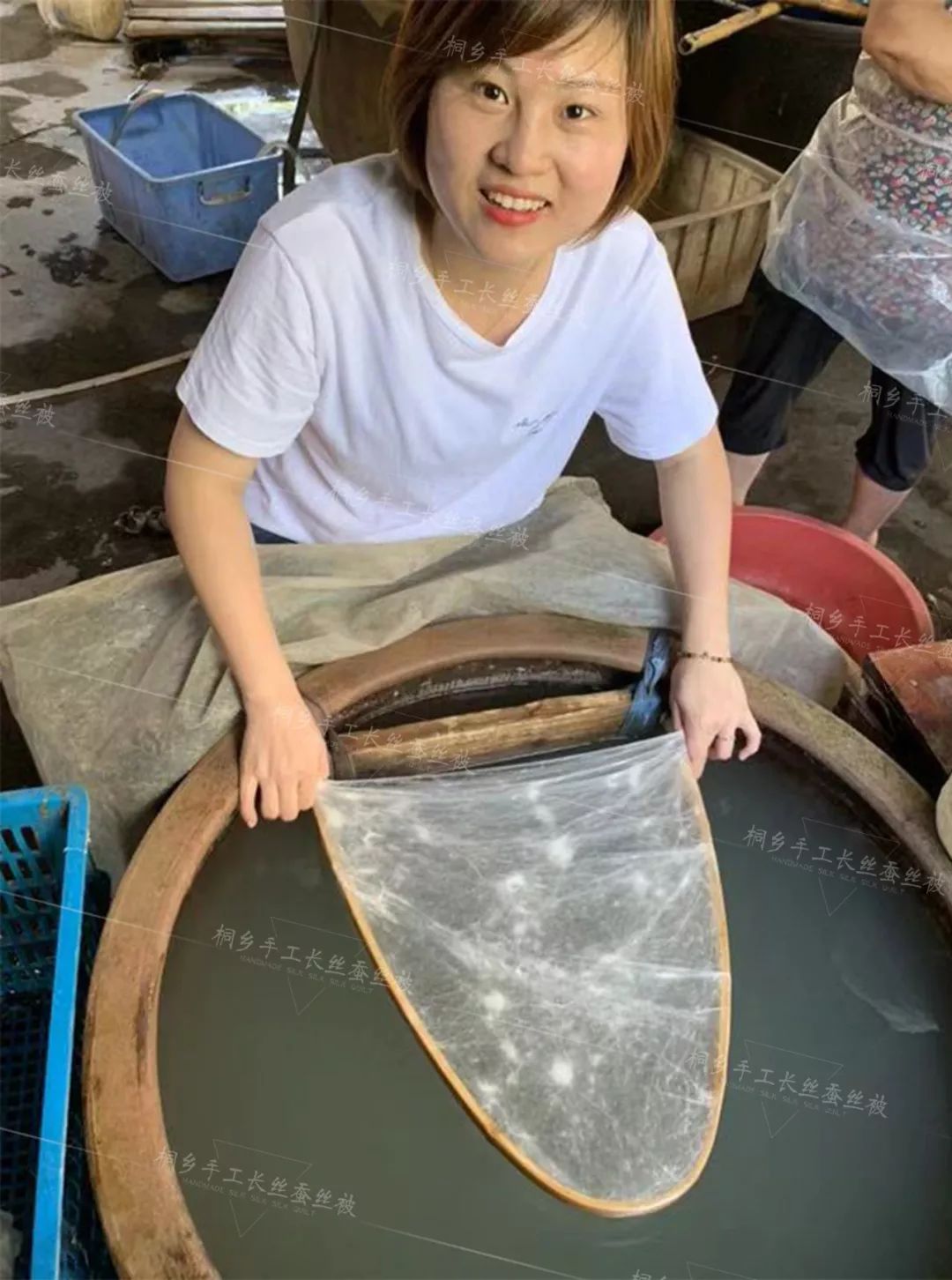 蚕丝被不盖怎么处理,盖蚕丝被的好处还是坏处