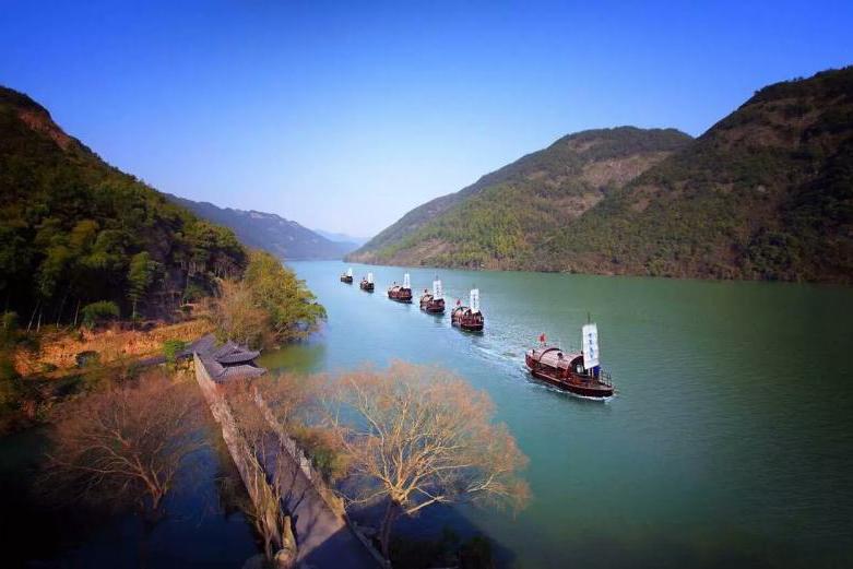 背靠乌龙山,坐拥富春水:这里的土产美货直播被抢疯了!