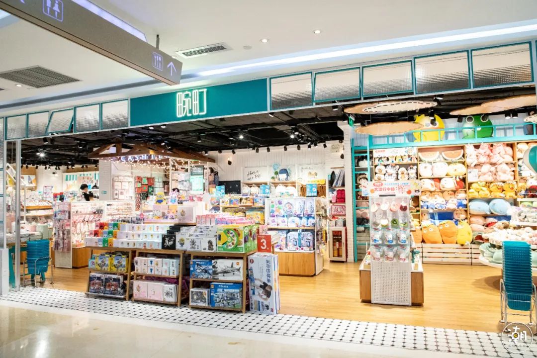 五一打卡超大的油菜花田,五一打卡家门口的花海