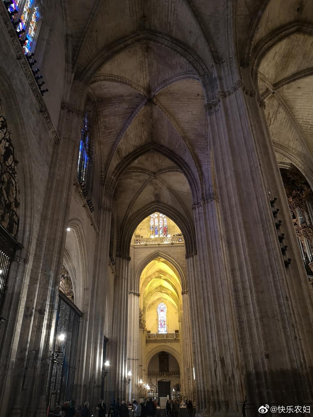 内地第三家！西班牙在成都设立总领事馆！这个浪漫“旅游王国”，有太多值得打卡