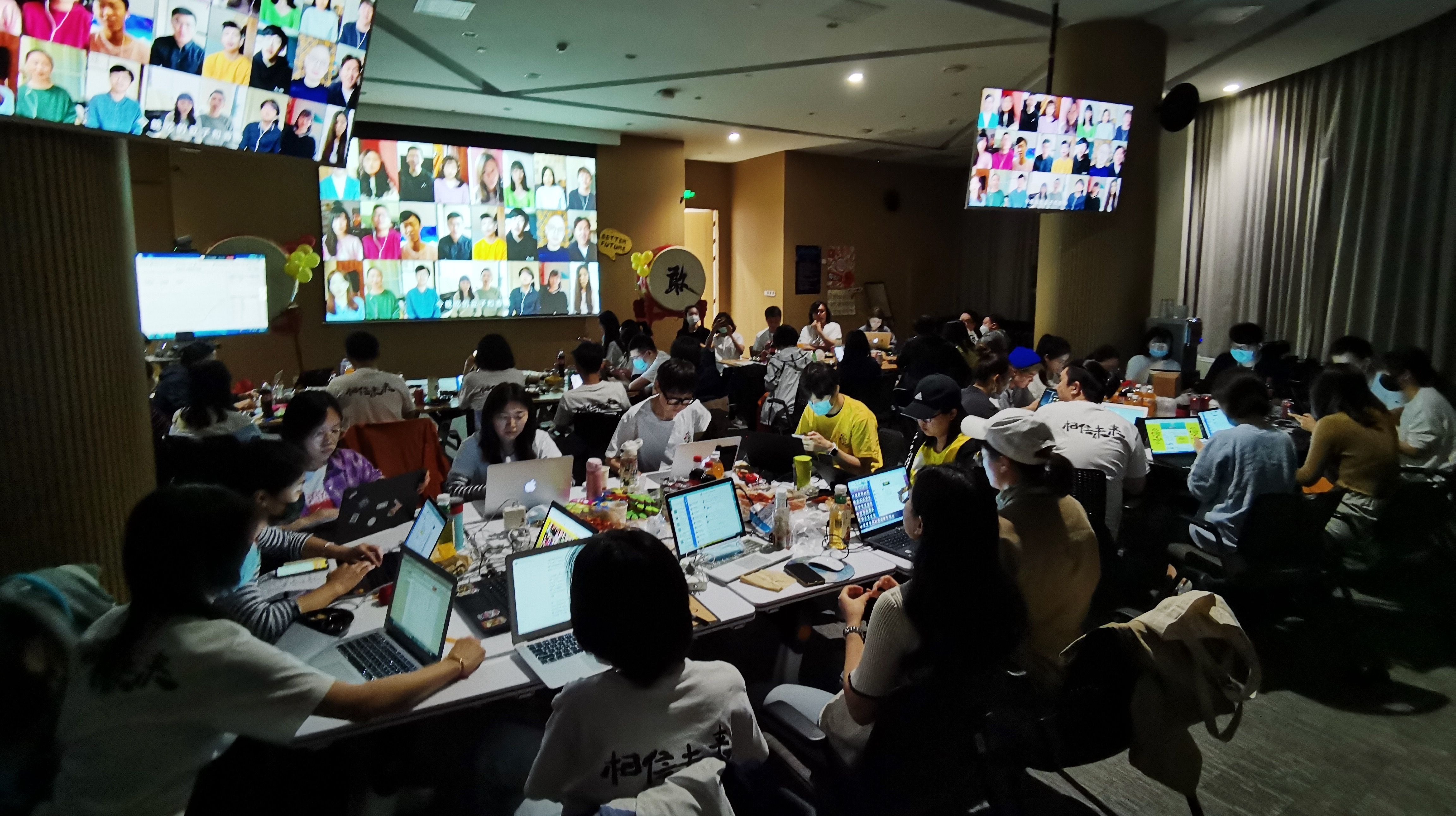 高晓松“相信未来”的20天：不虚此行，与有荣焉｜独家