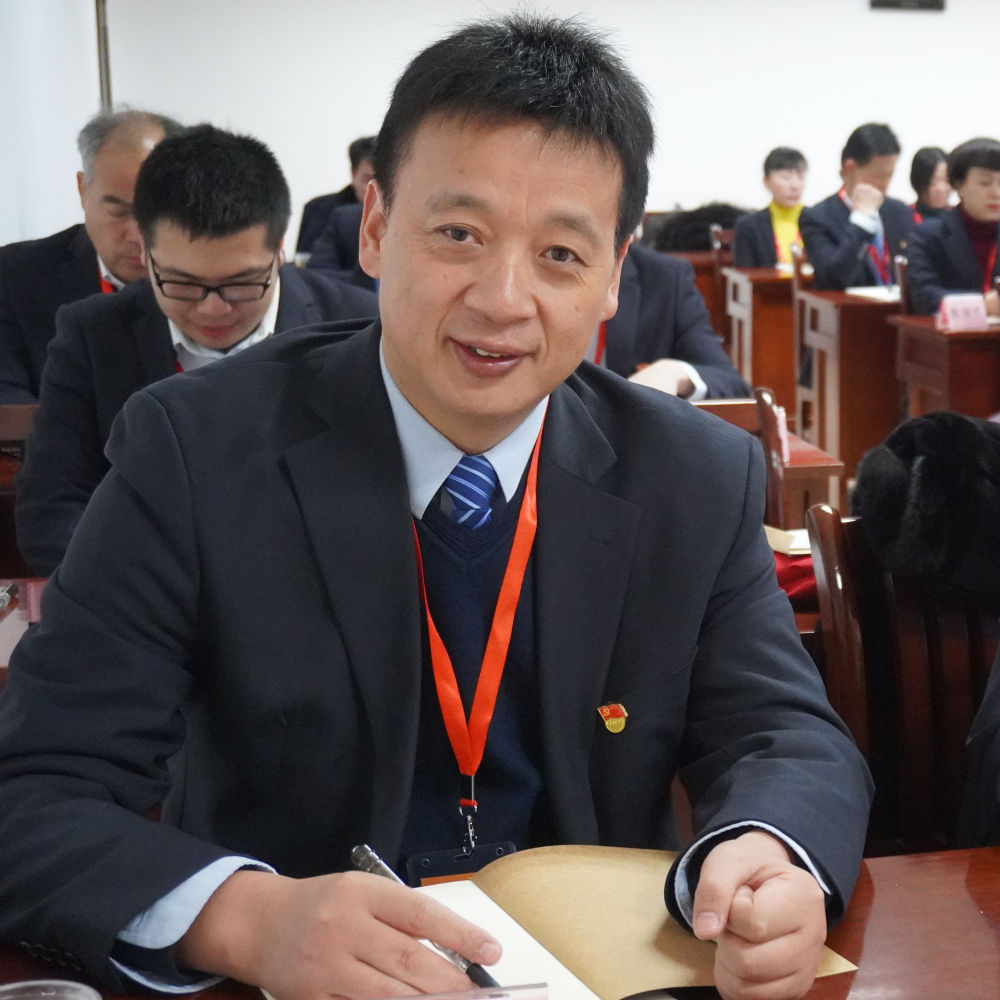 疫情防控阻击战取得重要成果,众志成城抗击疫情风雨无阻向前行