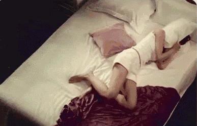 这床夏凉被，一盖就凉，不开空调也很爽