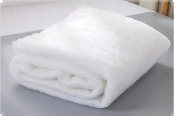 这床夏凉被，一盖就凉，不开空调也很爽