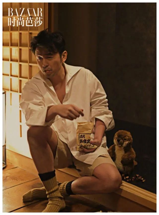 优衣库里的雷佳音是真的吗,雷佳音与优衣库解约