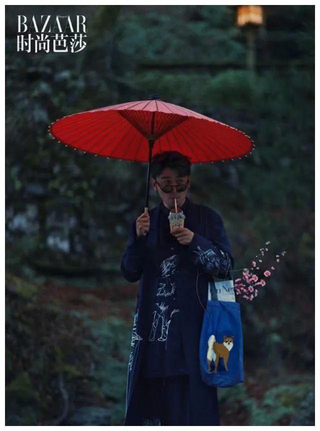 优衣库里的雷佳音是真的吗,雷佳音与优衣库解约