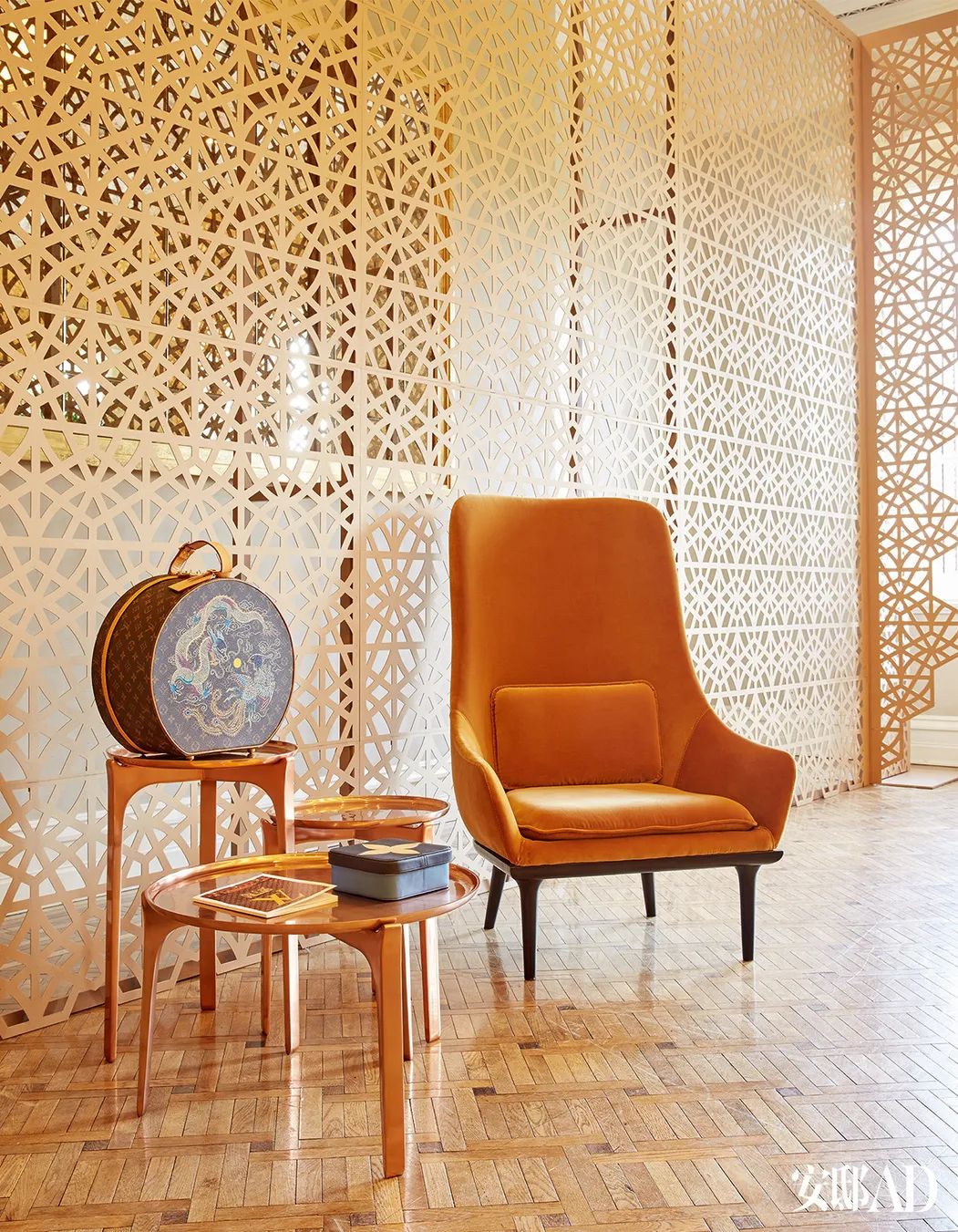 一只硬箱的传奇之旅