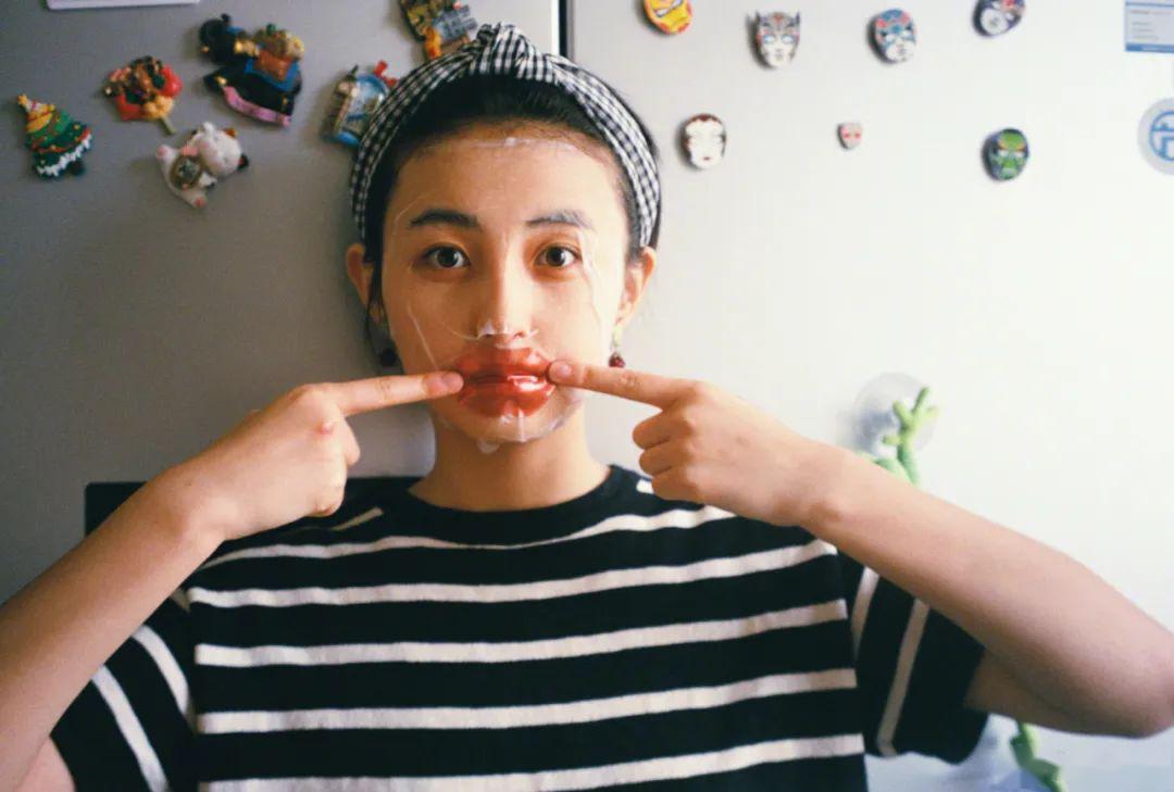 看完这些从小美到大的女神，你可能会种草这个单品