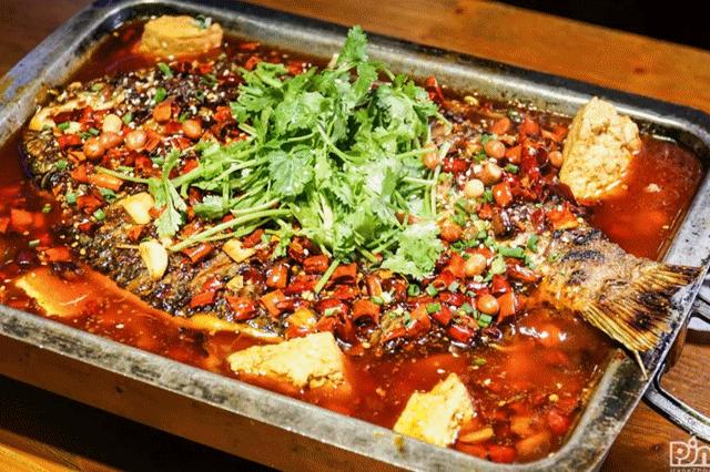 36000方!杭州城西这家社区mall,80%是烟火气小馆!100块吃8个经典老菜,还有思聪打卡店