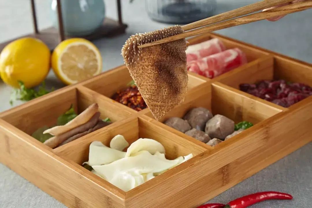 ￥6.1抢50元美食券/童装券，三重免费礼包送送送！仲有顺德最盏鬼集市，大小朋友都啱玩