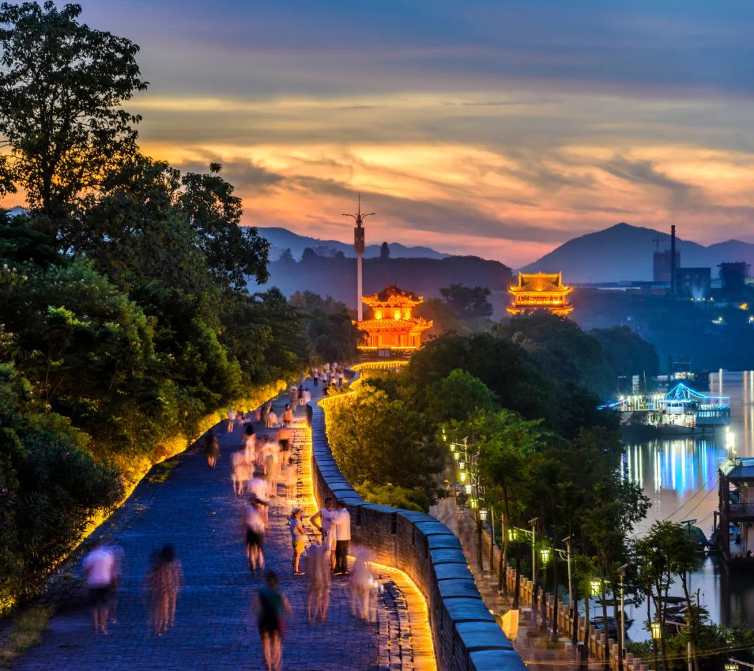 网红最值得去的10大城市,中国最没名气的省