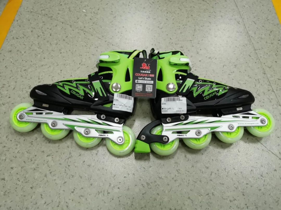 轮滑鞋应该怎么选择好,如何判断轮滑鞋合不合格