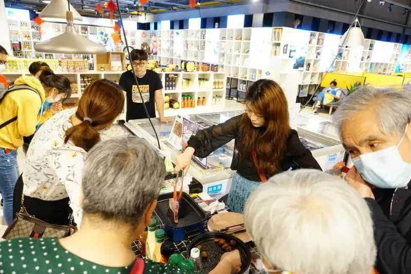 一个月成交订单2.2亿元，青浦此处进口商品热销，不止靠打折