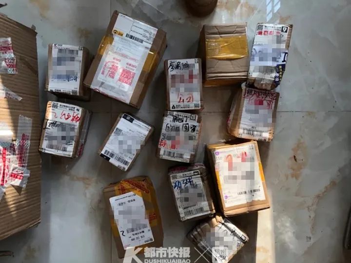 cpb纪梵希粉底,真假纪梵希粉扑