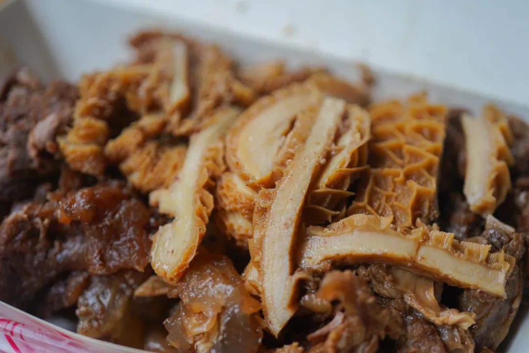 30年老店卤鸡,30年老字号温州八珍烤鸡