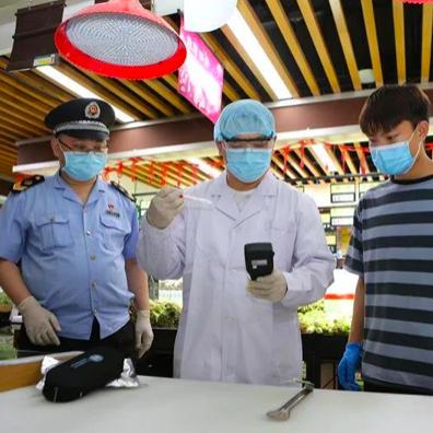 直击！北京战疫一线，市场监管人凌晨五点结束时工作服已经湿透了……