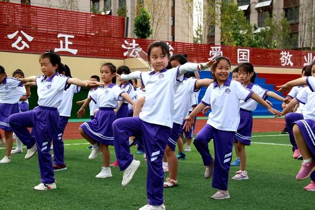 高青县千乘湖小学：“一师一品”体育特色课堂让学生爱上运动