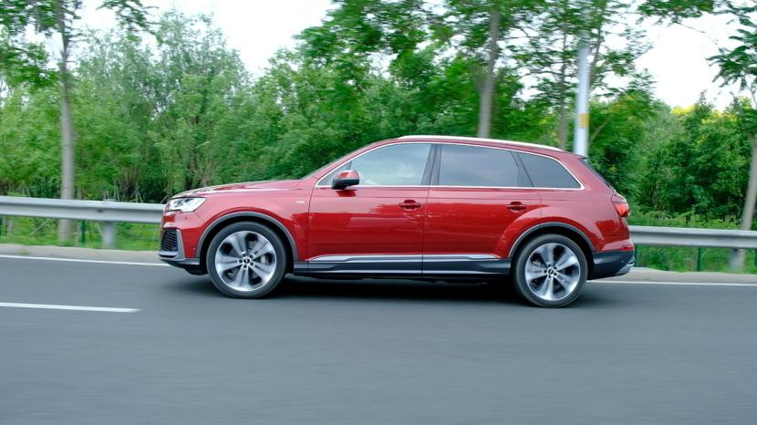 全新奥迪Q7试驾：我承受了改款车型不该承受之重