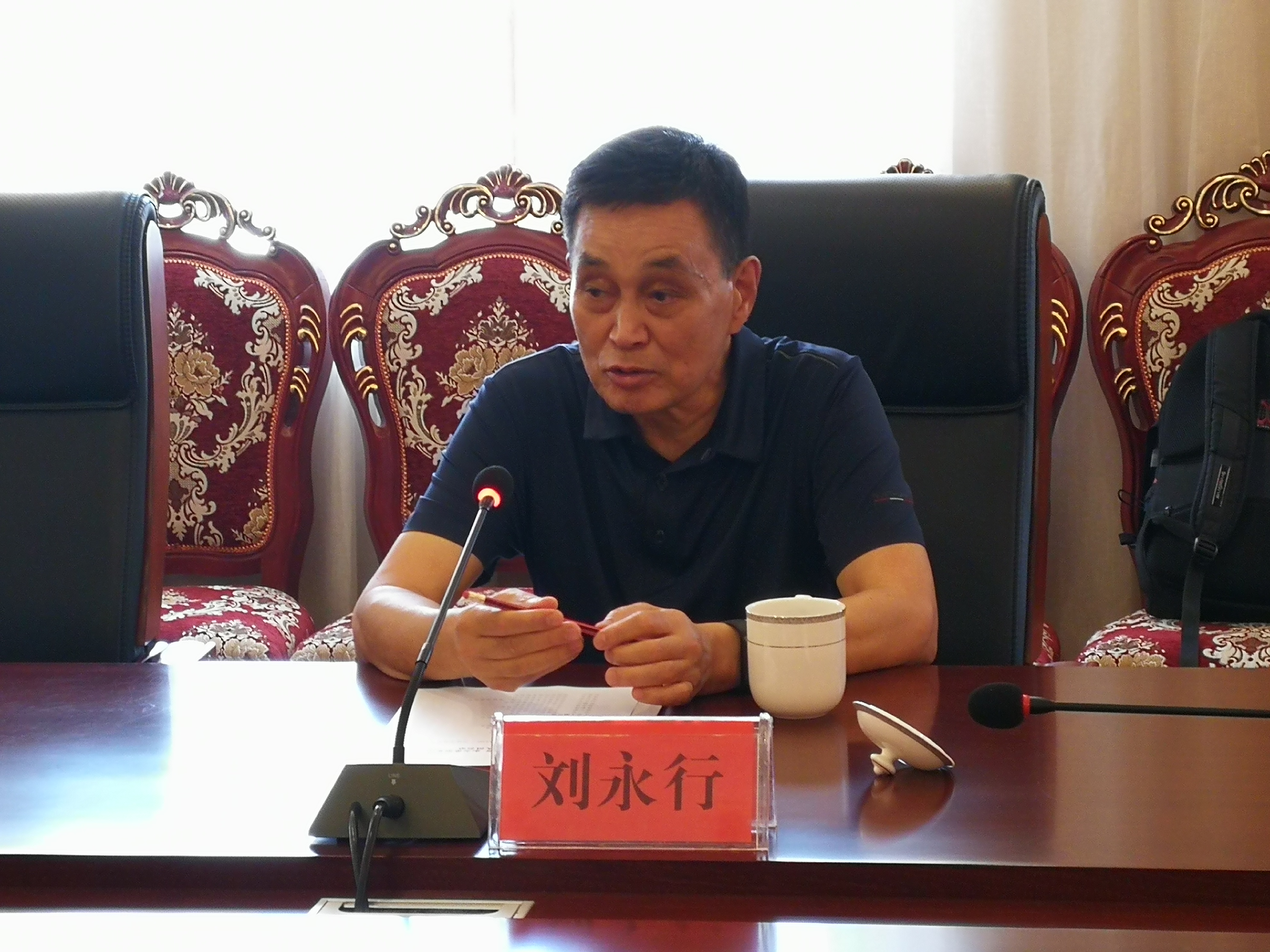 「丽江热线」郑艺在昆与重点企业会谈到省级部门汇报对接深化合作互利共赢争取支持推动发展