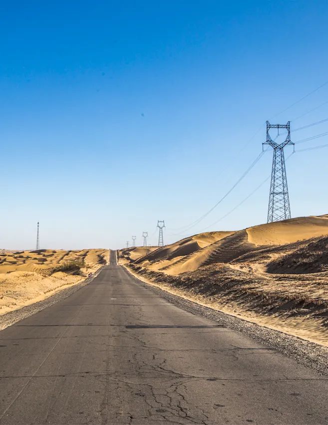 塔里木大沙漠能绿化吗,除了无人区哪里还有戈壁滩