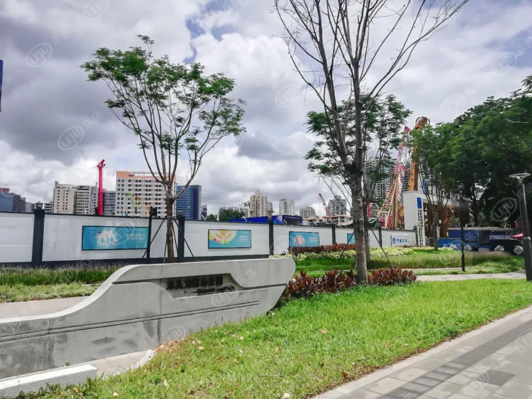 实探楼盘工程进度,实探现房改善楼盘