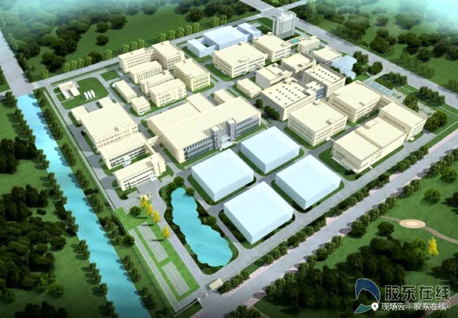 跟着干部视察工作,跟着领导们参观应该站在哪里