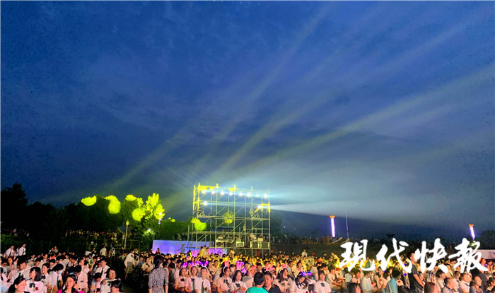 听校长演讲感言,南师附中树人学校校长