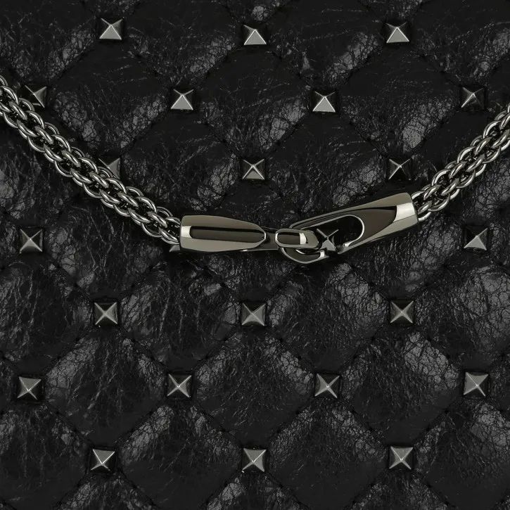 DIOR改拍电影了？丛林裸男、性感人鱼....原来奢侈品是这样诞生的...