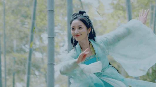 这个21岁的“小娘惹”，灵