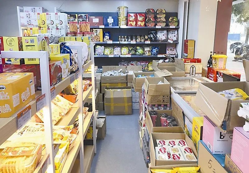 临期饮料十块一箱,临期饮料食品