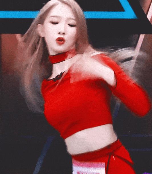 瑞酱长草日记丨舞台下的火箭少女，素颜也这么好看？