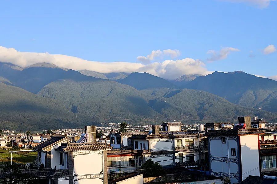 染了彼此乡愁，从此长途跋涉