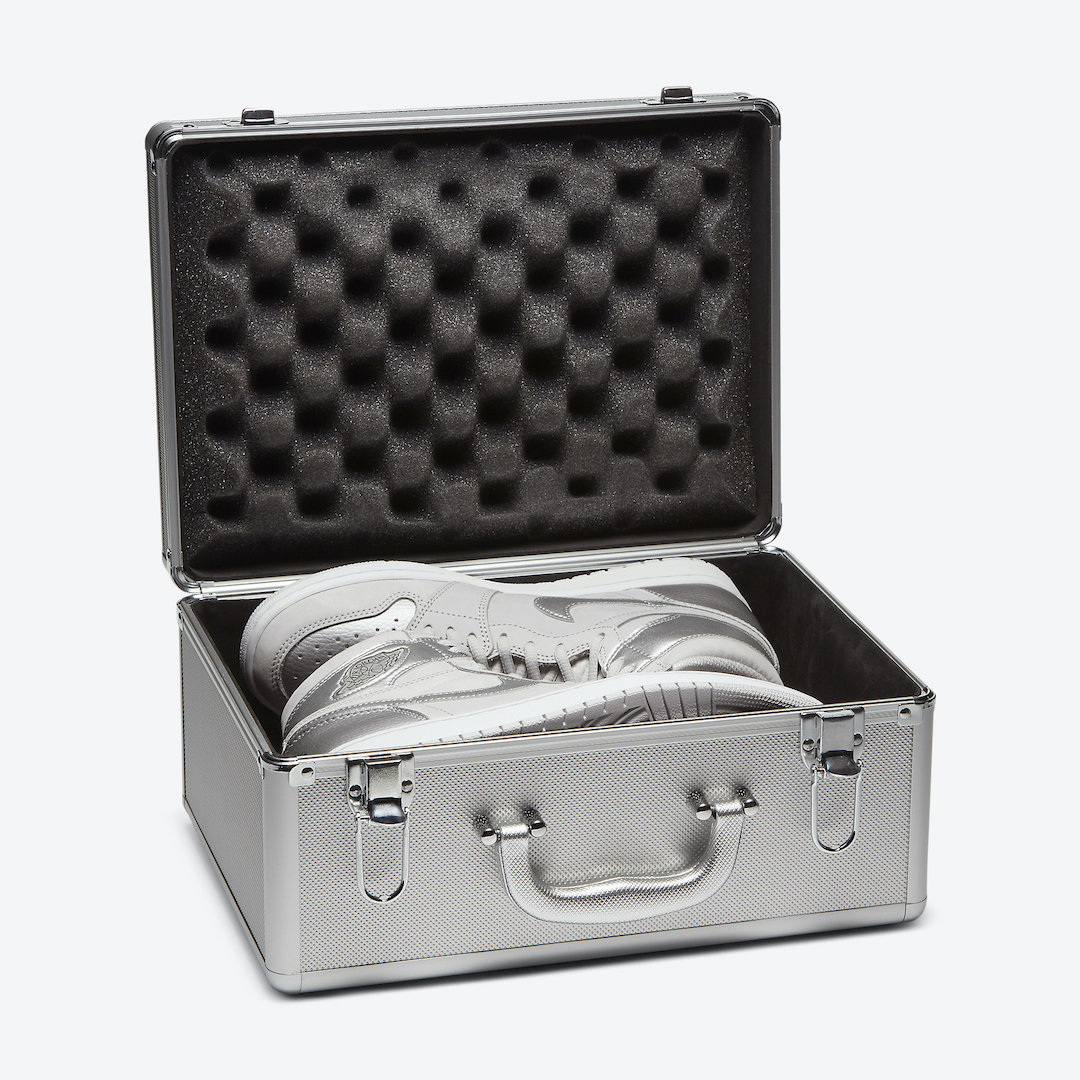 2023年年底发售哪双aj11,aj1手提箱版能买到吗多少钱