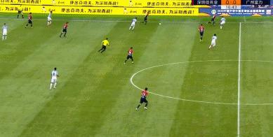 李松益鲁能2比1,李松益点球破门