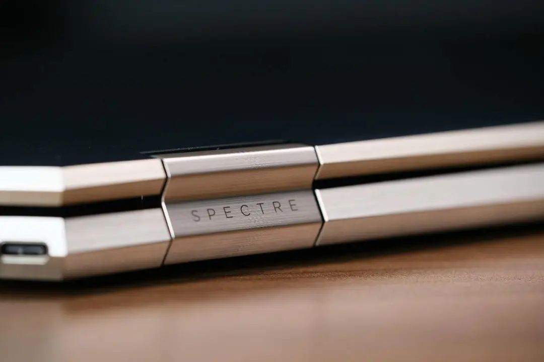 惠普spectrex36015测评,惠普spectrex360二合一功能