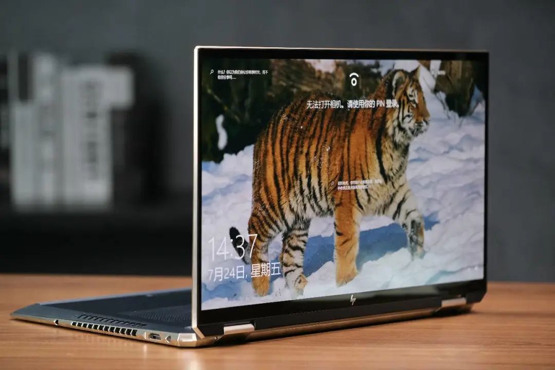 惠普spectrex36015测评,惠普spectrex360二合一功能